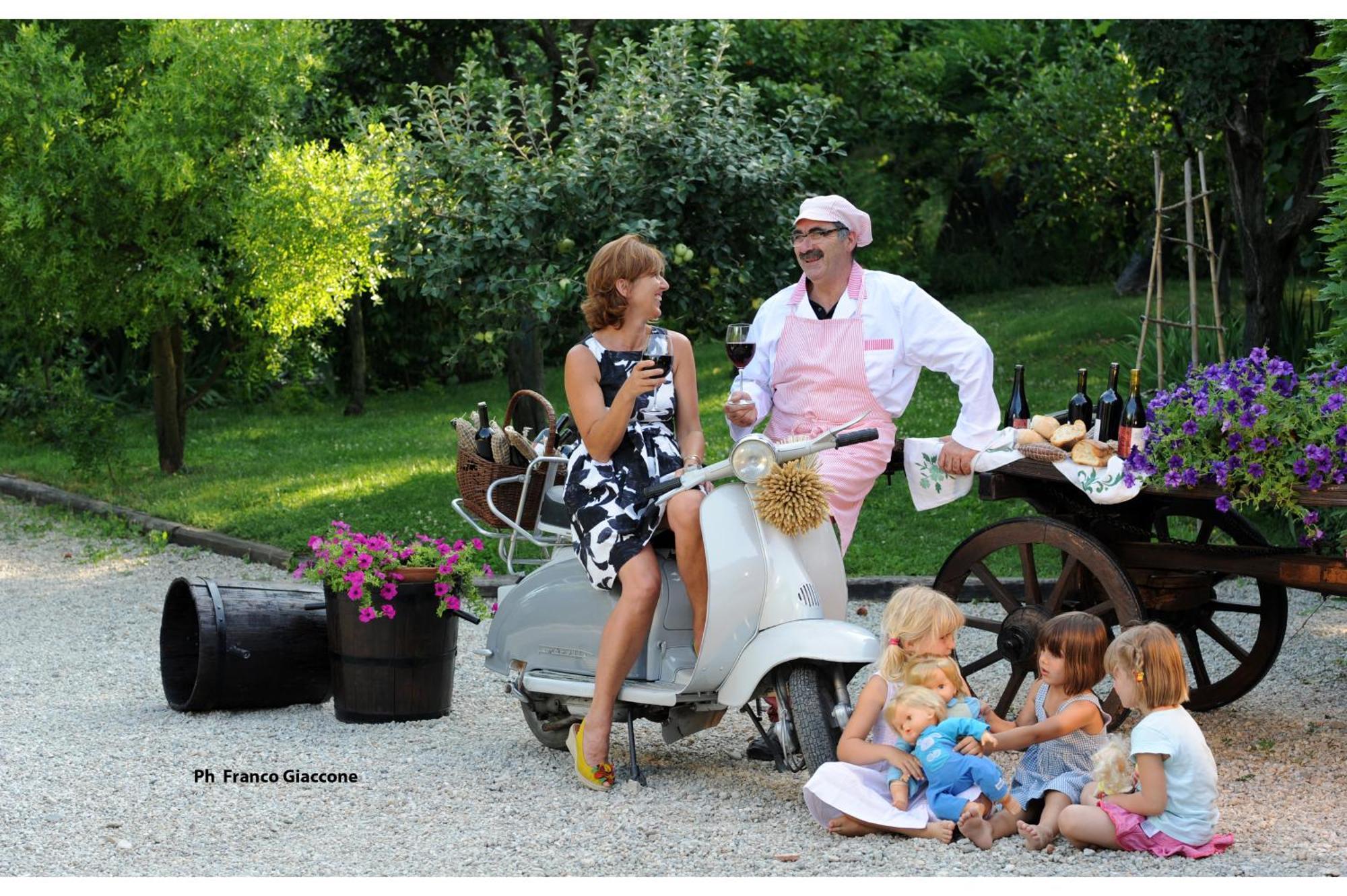 Agriturismo Il Gioco Dell'Oca Бароло Екстериор снимка