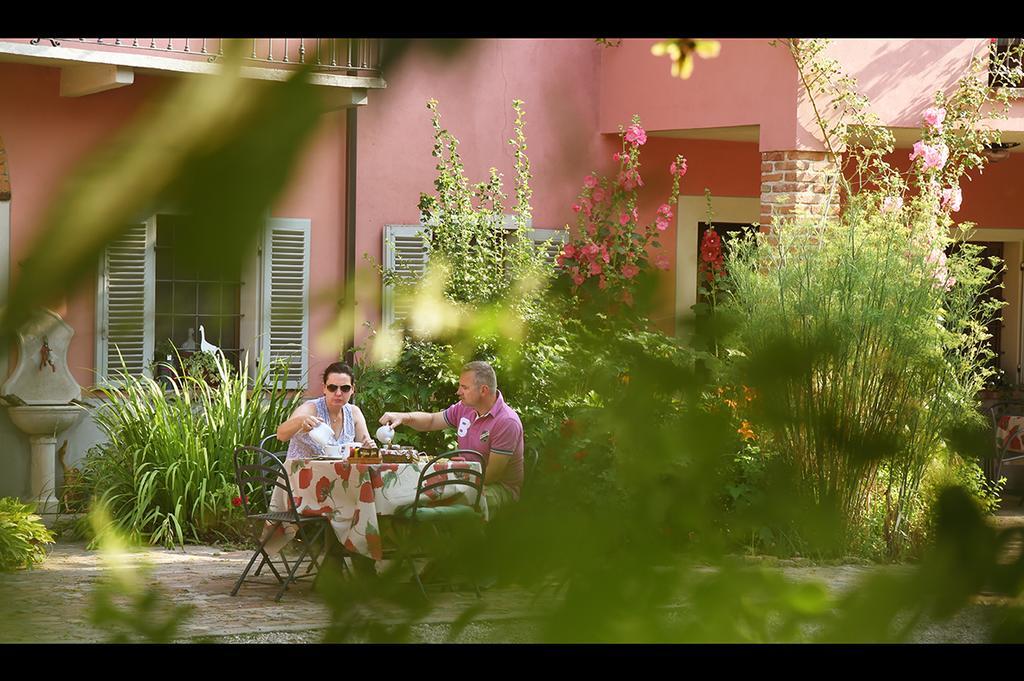 Agriturismo Il Gioco Dell'Oca Бароло Екстериор снимка